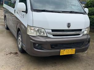 关于两辆二手公车的拍卖公告